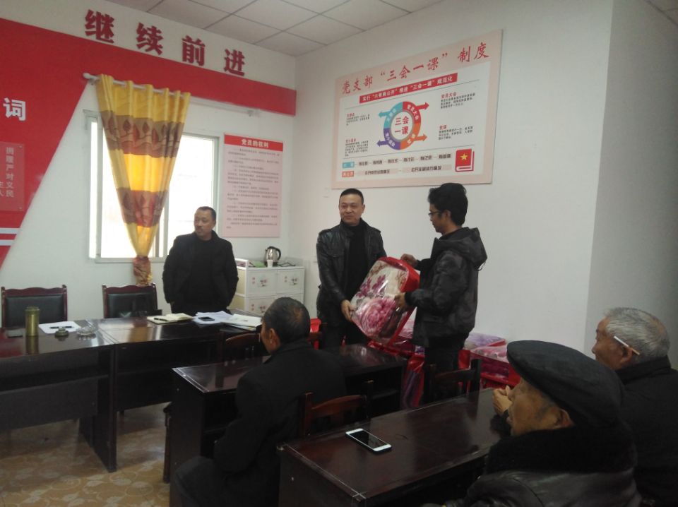 支部結(jié)對共建 黨建引領(lǐng)攻堅2.jpg c04372bb446ad25d856603f4af34ad41.jpg